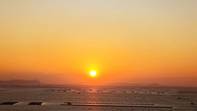 大連長海縣：海洋牧場朝霞美如畫