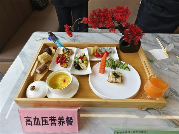 定格美味與健康！瀋陽市第二屆老年助餐點營養餐決賽結果出爐_fororder_黃非老年餐5