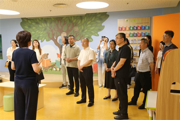瀋陽市人大文旅專業代表小組赴遼寧省圖書館調研_fororder_人大代表1