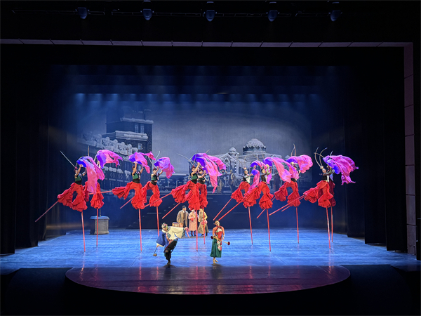 “藝術惠民”殘疾人專場演出暖心開演 雜技劇《先聲》點亮特殊群體文化生活_fororder_微信圖片_20251121150306_851_72