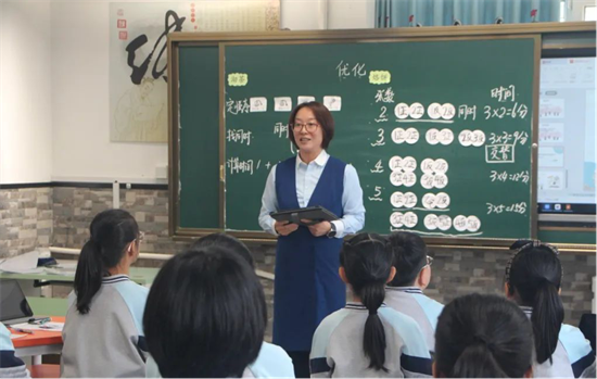 瀋陽市杏壇小學中年部啟動校本研修活動_fororder_教育杏壇2