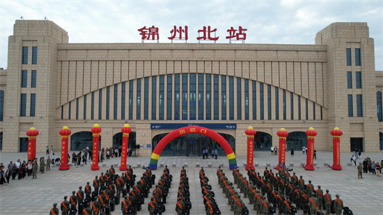 錦州軍地多措並舉歡送下半年新兵入伍_fororder_圖片2