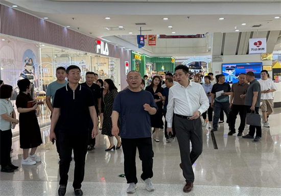 助力“家門口”創業創新 瀋陽市人力資源和社會保障局局長一行調研太原街創業工作站_fororder_圖片 2
