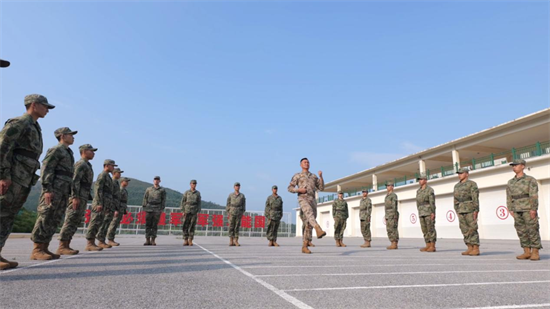 錦州軍地多措並舉歡送下半年新兵入伍_fororder_圖片6