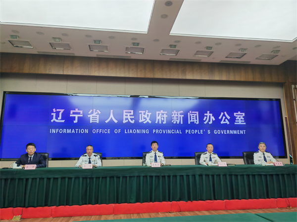 遼寧公安新舉措：大中型客貨車駕駛人駕駛資格延長至63周歲_fororder_常發佈會