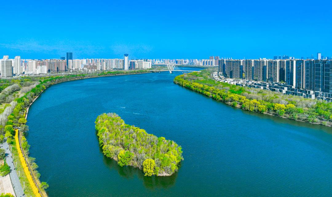 瀋陽：春風又綠河兩岸