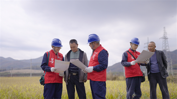 本溪：稻菽千重浪 “電”護豐收忙_fororder_本溪供電圖