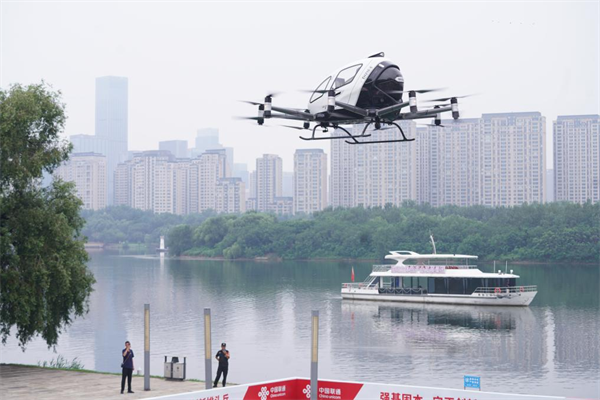 渾河之上“飛”一般體驗！瀋陽eVTOL低空觀光首秀，解鎖城市新玩法_fororder_圖片2
