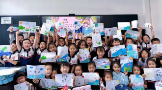 瀋陽市珠江五校二年級開展“水精靈”主題期末測評活動