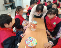 瀋陽市喜良小學開展“雷鋒精神伴成長，科技之光耀校園”主題科普活動