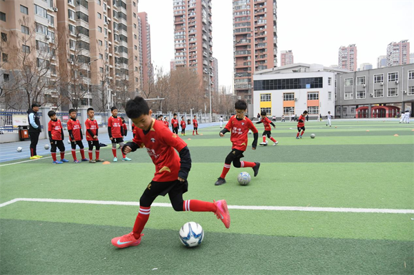 瀋陽市南京一校長白島第一小學創新構建“菜單式”體育特色課程體系_fororder_圖片1