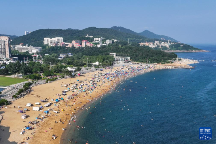 遼寧大連：海濱消暑