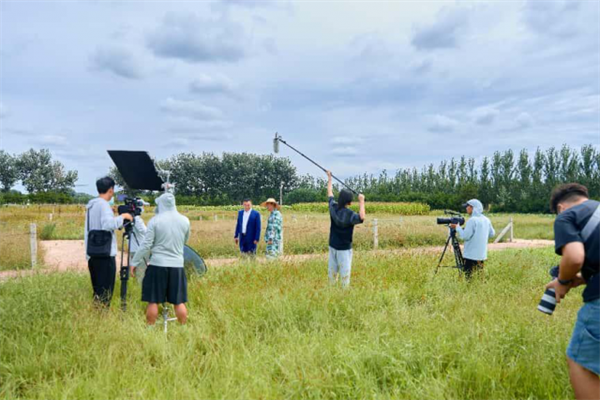 遼寧首部聚焦“科爾沁沙地殲滅戰”短劇開機拍攝_fororder_圖片1