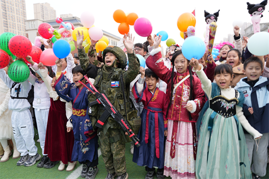 瀋陽市東北英才學校舉辦主題校園文化集市_fororder_教育文化集市4