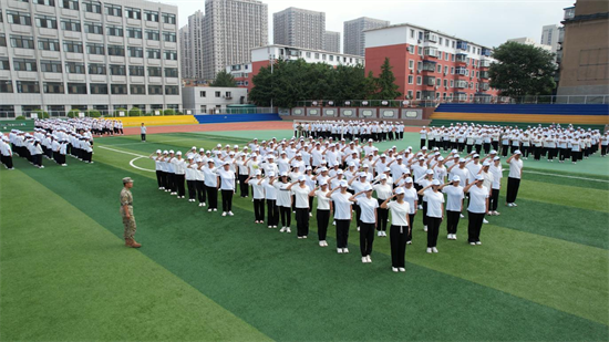 錦州市通過開學第一課軍訓開展國防教育活動_fororder_圖片20