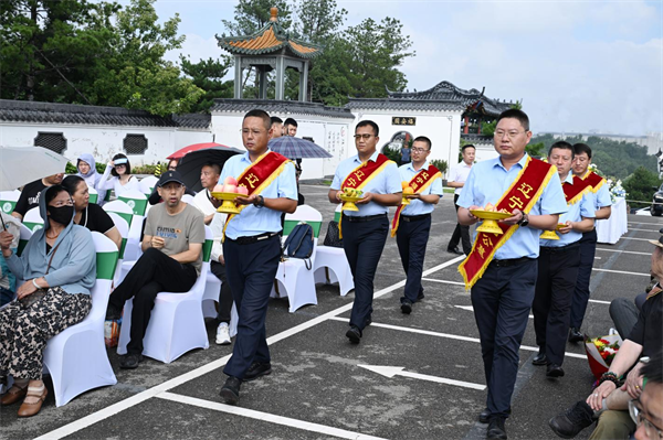 瀋陽：中元節公祭活動倡導綠色緬懷_fororder_圖片1