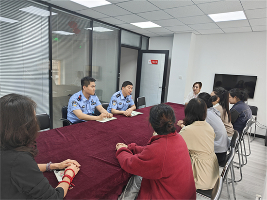 丹東一經街邊境派出所：薪火相傳礪精兵 同心實幹築和諧_fororder_供圖 丹東一經街邊境派出所4