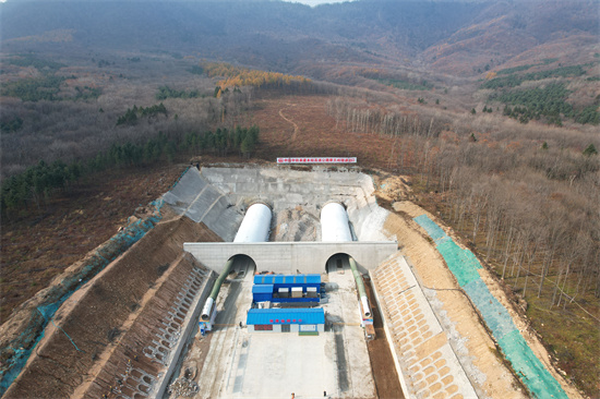 摩天嶺隧道二襯施工圓滿完成 本桓高速五工區主體工程全面告竣_fororder_微信圖片_20250804150424