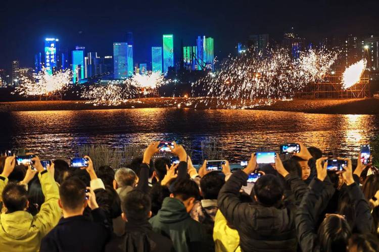 大連梭魚灣上演海上非遺秀