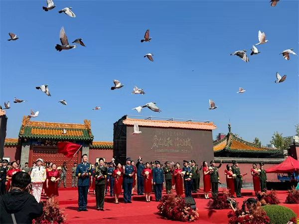 銘記歷史再啟幸福！瀋陽市第六屆國風集體婚禮舉行_fororder_微信圖片_20250925113208