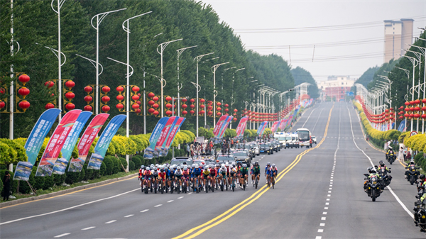2025年中國公路自行車聯賽暨中國自行車運動騎遊大會湖系列·康平站落幕_fororder_常康平自行車3