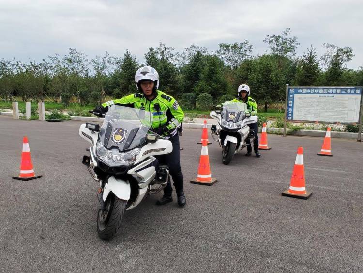 秒級控速、釐米級校準！瀋陽公安鐵騎護衛英雄回家