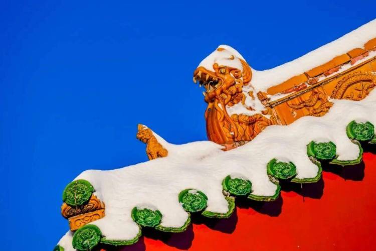 瀋陽下雪了，故宮美成詩