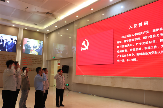 中建八局東北公司瀋陽市于洪區甘官片區城中村改造（藏瓏府）項目黨支部聯合聯建單位開展主題黨日活動_fororder_圖片2