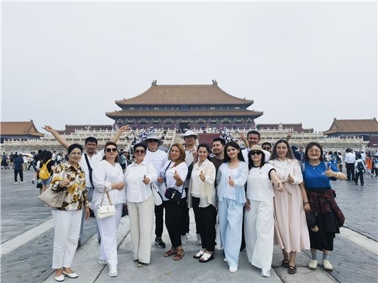 上合組織國家學校類管理研修班圓滿結業_fororder_04