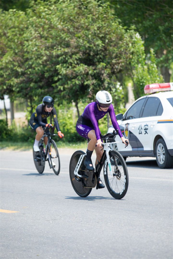 2025年中國公路自行車聯賽暨中國自行車運動騎遊大會湖系列·康平站開賽_fororder_常自行車4