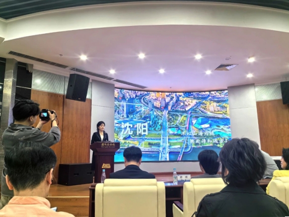 “2025中國（遼寧）·越南（隆安）友好周”啟動儀式暨瀋陽市與隆安省文旅主題推介交流會舉行_fororder_越南3