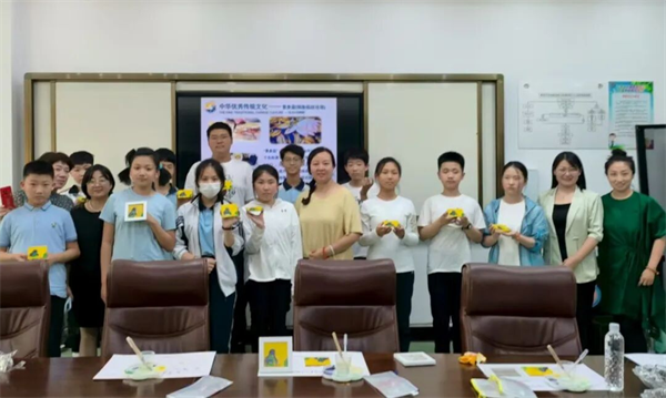 瀋陽：12名國際學生沉浸式感受中華優秀傳統文化_fororder_教育景泰藍3