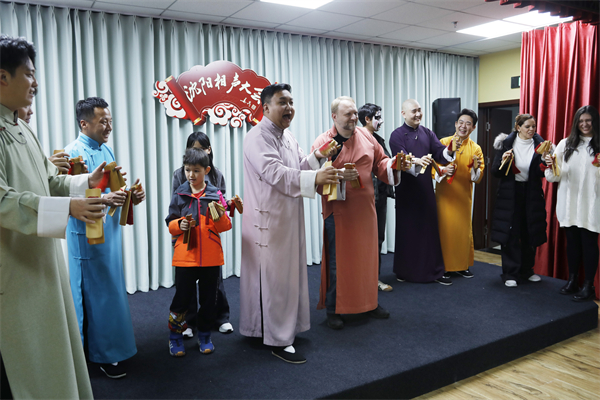 “探秘盛京非遺 共賞文化瑰寶”中德文化交流“藝術之旅”啟程_fororder_微信圖片_20251110093654_141_210