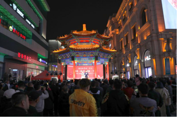 到中街賞月 同圓中國夢_fororder_我1