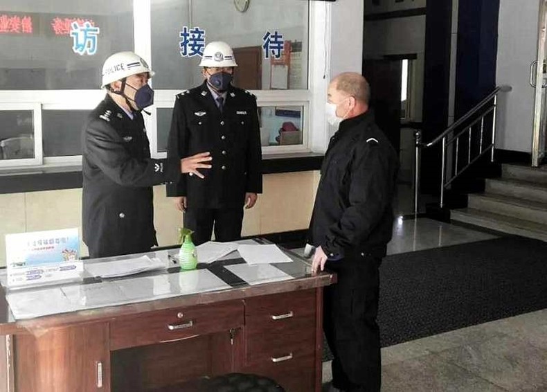 “抗擊疫情 警徽在閃耀”㉑|堅守抗“疫”一線 民警朱國強踏實履行本職工作