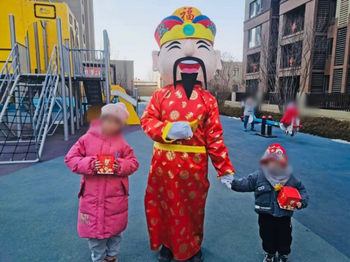 迎新春 瀋陽萬科物業走訪慰問送祝福