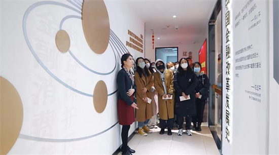 強化金融知識 促進專業共建 遼大保險學系師生走進平安人壽金融教育知識示範基地_fororder_微信圖片_20230316091758