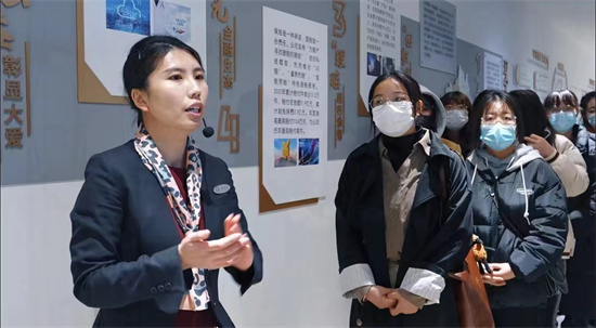 強化金融知識 促進專業共建 遼大保險學系師生走進平安人壽金融教育知識示範基地_fororder_微信圖片_20230316091749