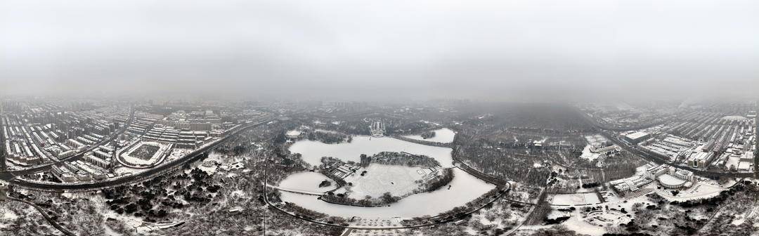 瀋陽：雪後昭陵如畫，冬泳健兒暢遊