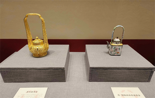 展現花絲鑲嵌非遺技藝 “金縷風尚——古今藝術品傳承與對話”展在瀋陽故宮開展_fororder_故宮2