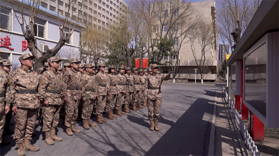 錦州市軍地聯合開展全民國家安全教育日普法宣傳系列活動_fororder_錦州軍區4