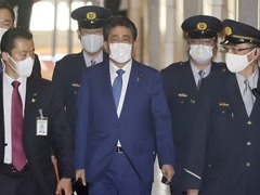 安倍晉三就任自民黨修憲推進本部最高顧問 日本網友不幹了