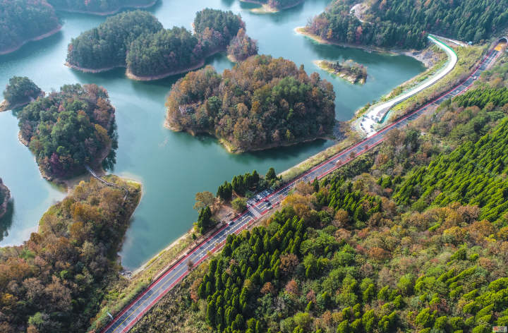 淳安：亞運自行車五彩賽道