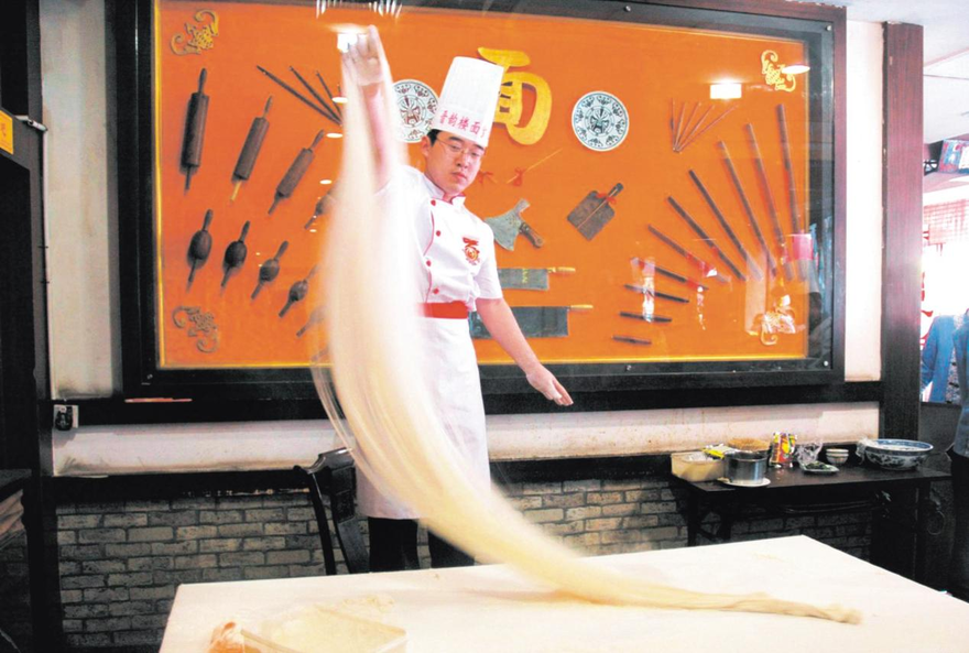 Chinese Noodles in Shanxi Province: Traditional Noodles Making Techniques of Dragon-beard Noodles and Daoxiao Noodles_fororder_8.3