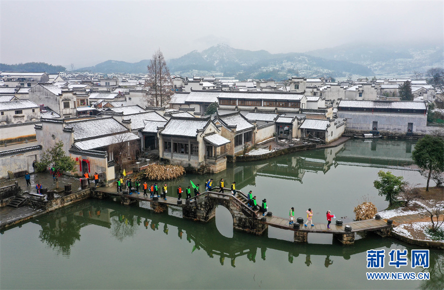 春雪落徽州