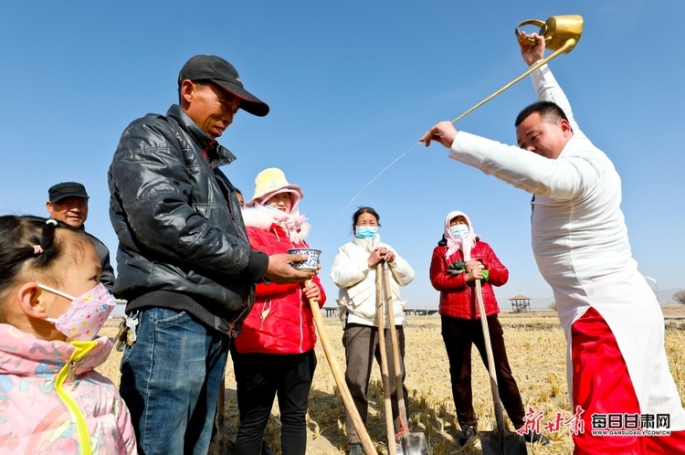 【張掖列表+文旅標題列表+移動端列表】甘州區：田間地頭展非遺 熱熱鬧鬧助春耕