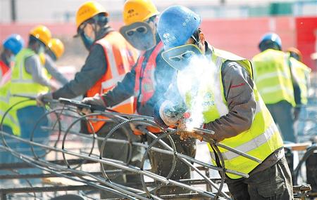 【要聞+財經圖文列表】甘肅省多地加快推進項目建設