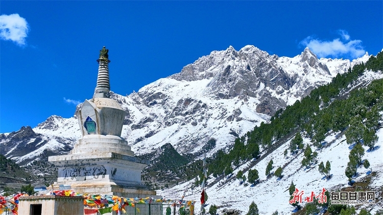 初夏 在馬牙雪山遇見冬日美景_fororder_初夏4