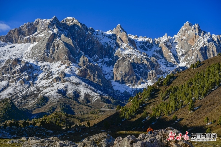 初夏 在馬牙雪山遇見冬日美景_fororder_初夏1