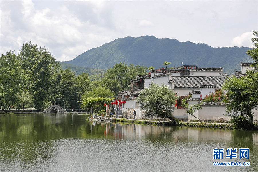 夏日宏村景如畫